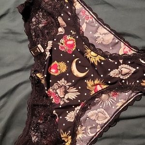 Torrid cheeky panties